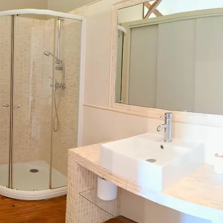 بيت للعطل Les Cousteres De 16 Personnes