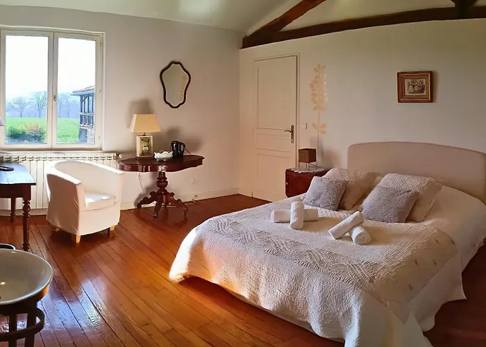 بيت للعطل Les Cousteres De 16 Personnes